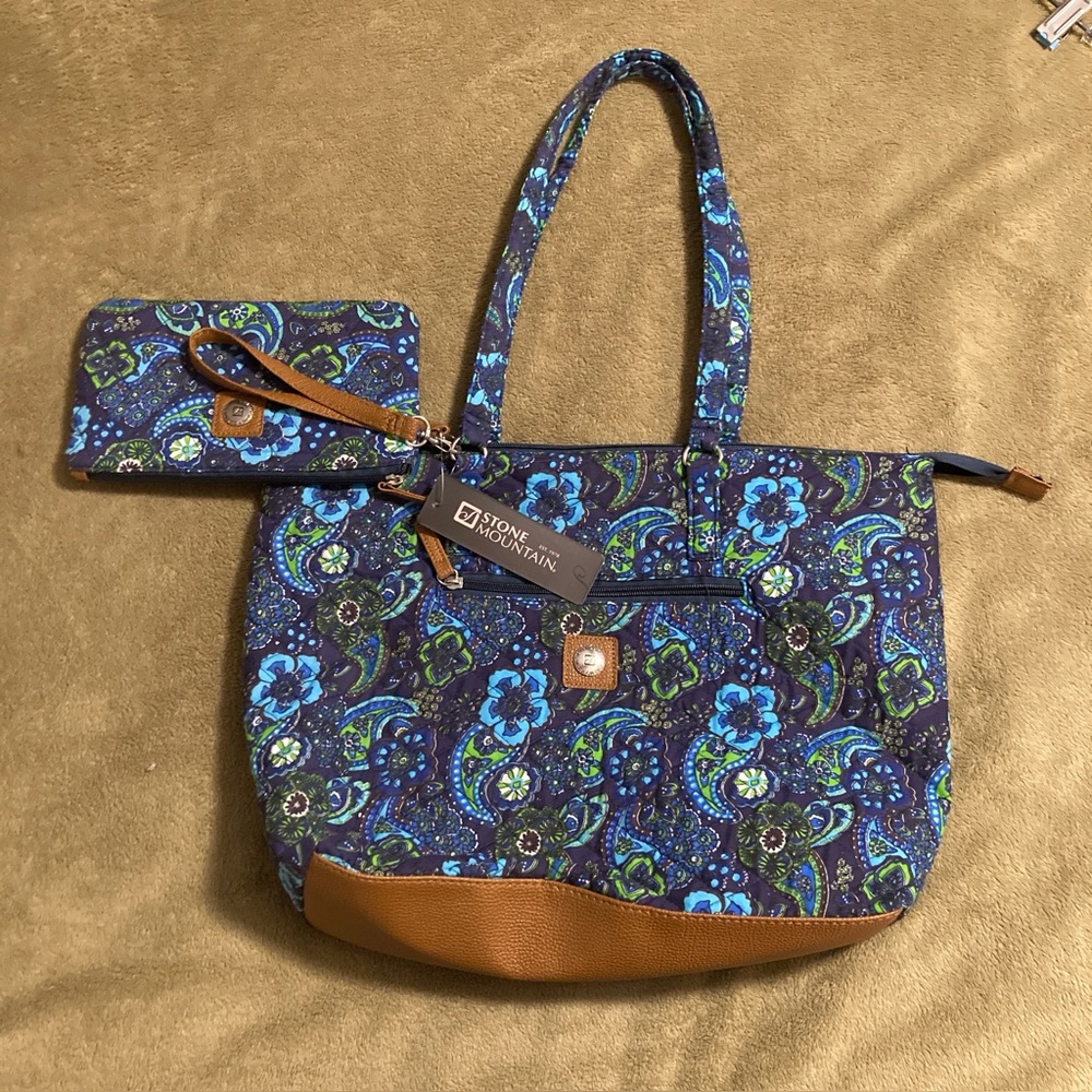 NWT Stone Mountain Paisley Shoulder Tote Bag Purse & Wristlet Blue